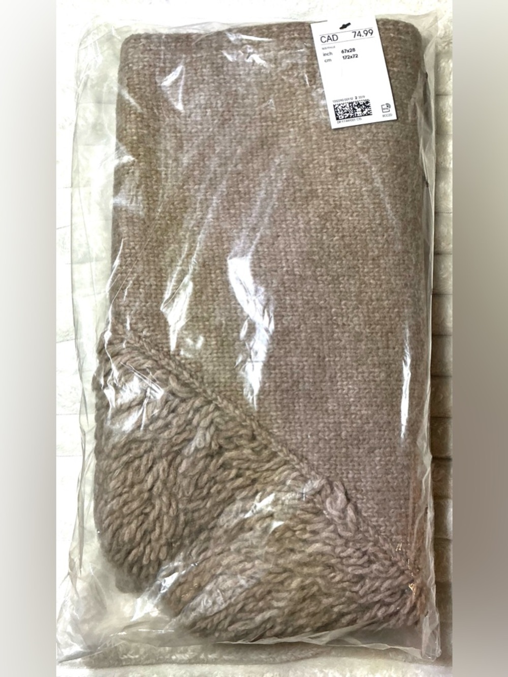 H&M NWT Beige Knit Cape with Fringe - Picture 3 of 3